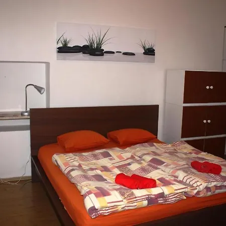 Apartman železná